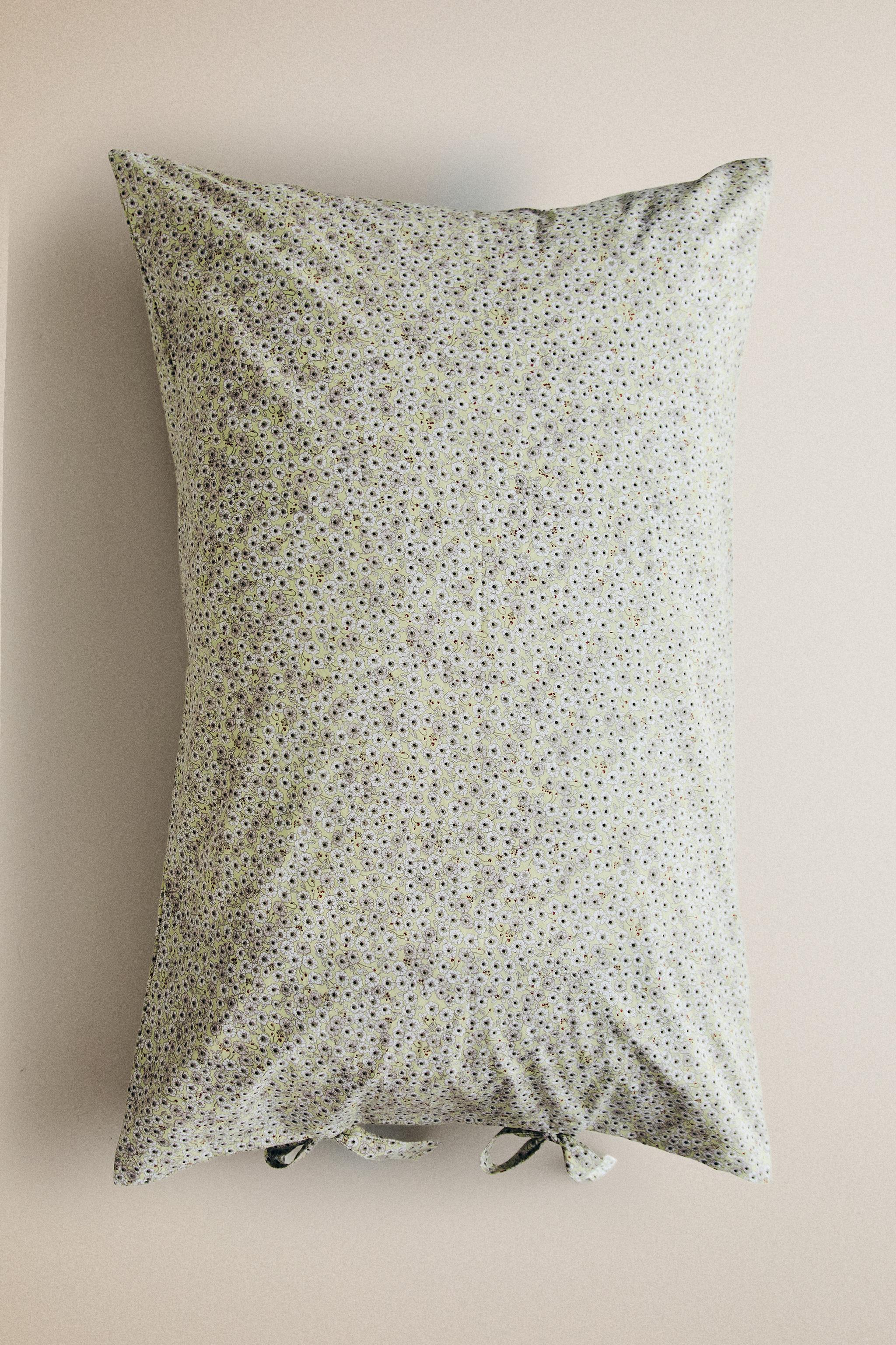 TAIE D’OREILLER ENFANT FLEURS